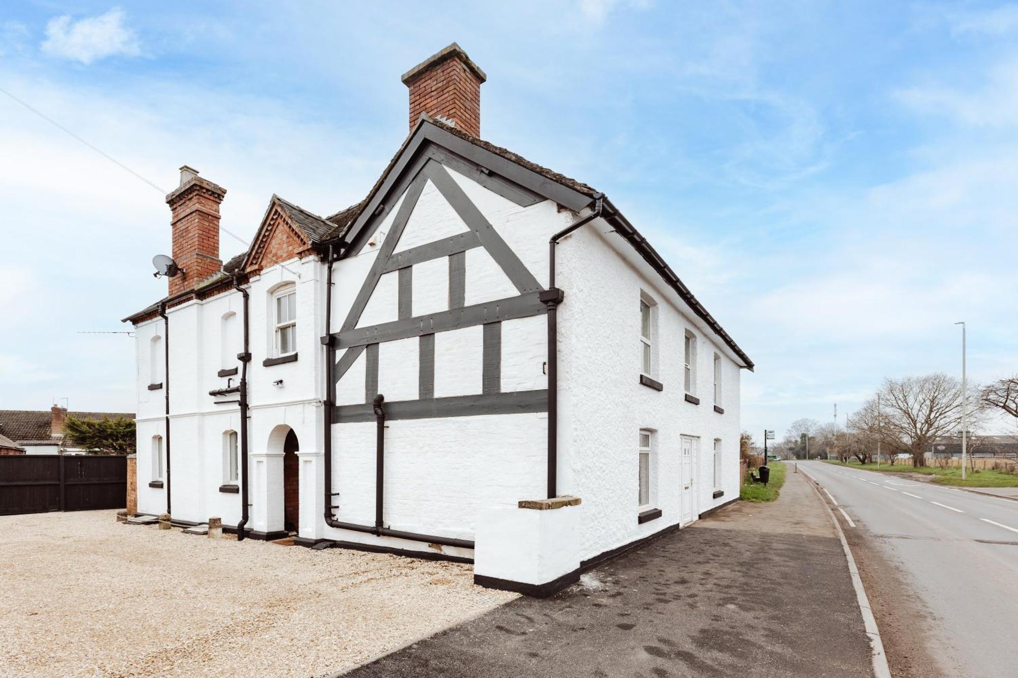 House With A Cinema And Games Room, Sleeps 17 Shrewsbury Buitenkant foto