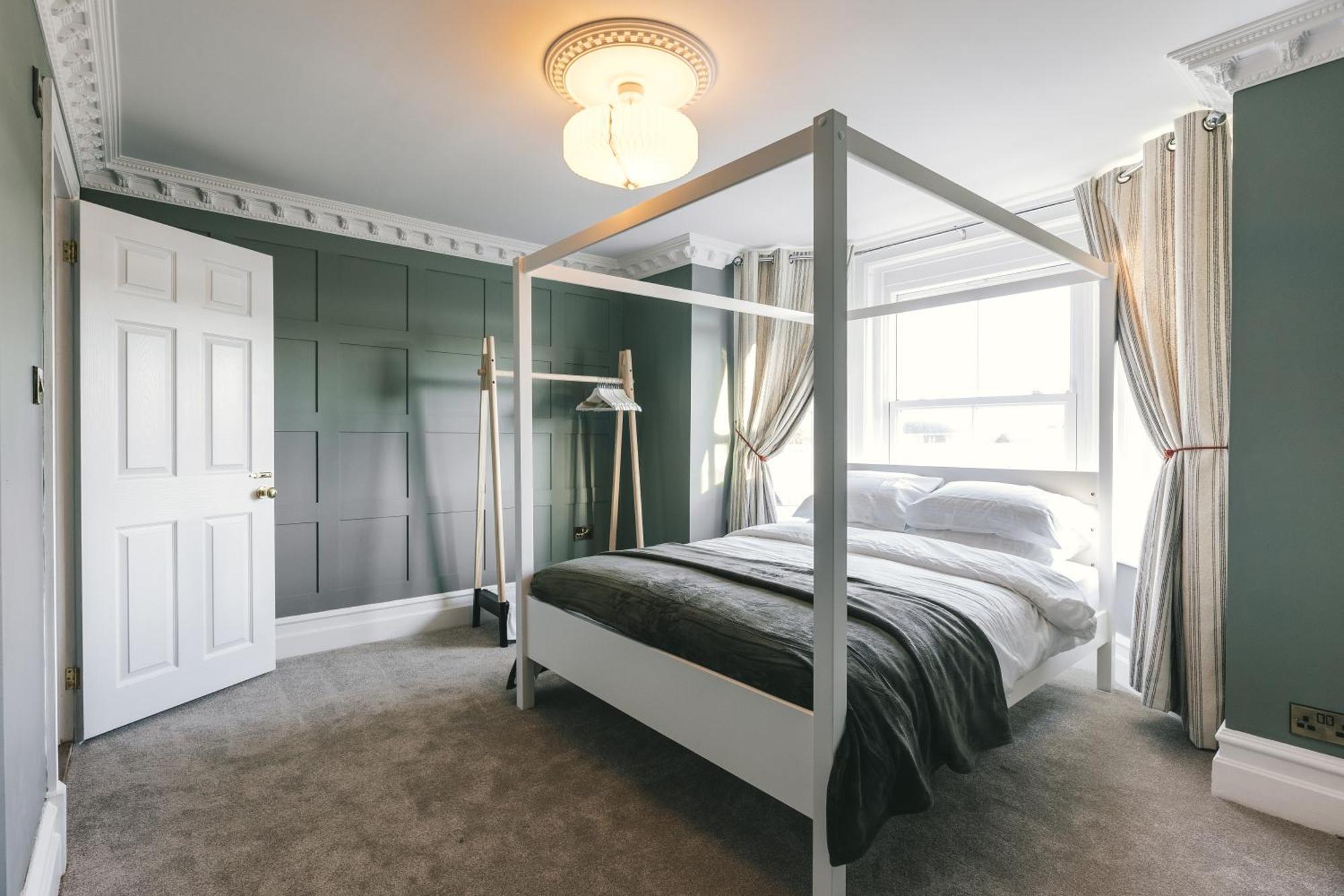 House With A Cinema And Games Room, Sleeps 17 Shrewsbury Buitenkant foto